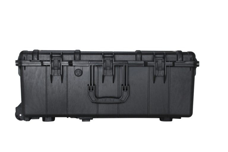 Large Wheeled Waterproof Hard Plastic Equipment Protective Case