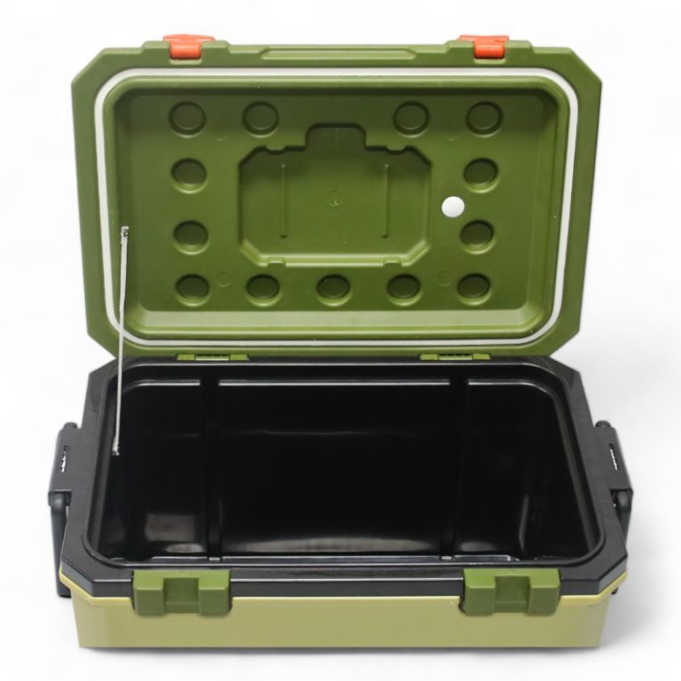 Blow Molding 36L Portable Insulated Cooler