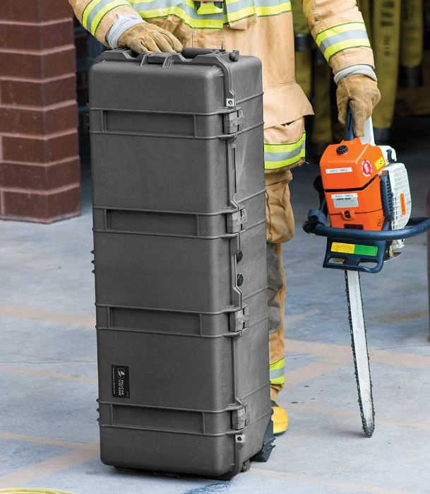 Chainsaw tool equipment waterproof case