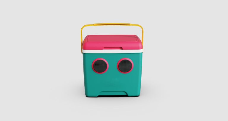 ODM 13L Outdoor Camping Cooler with Speaker New Year & Christmas Portable Cooling Gift Box